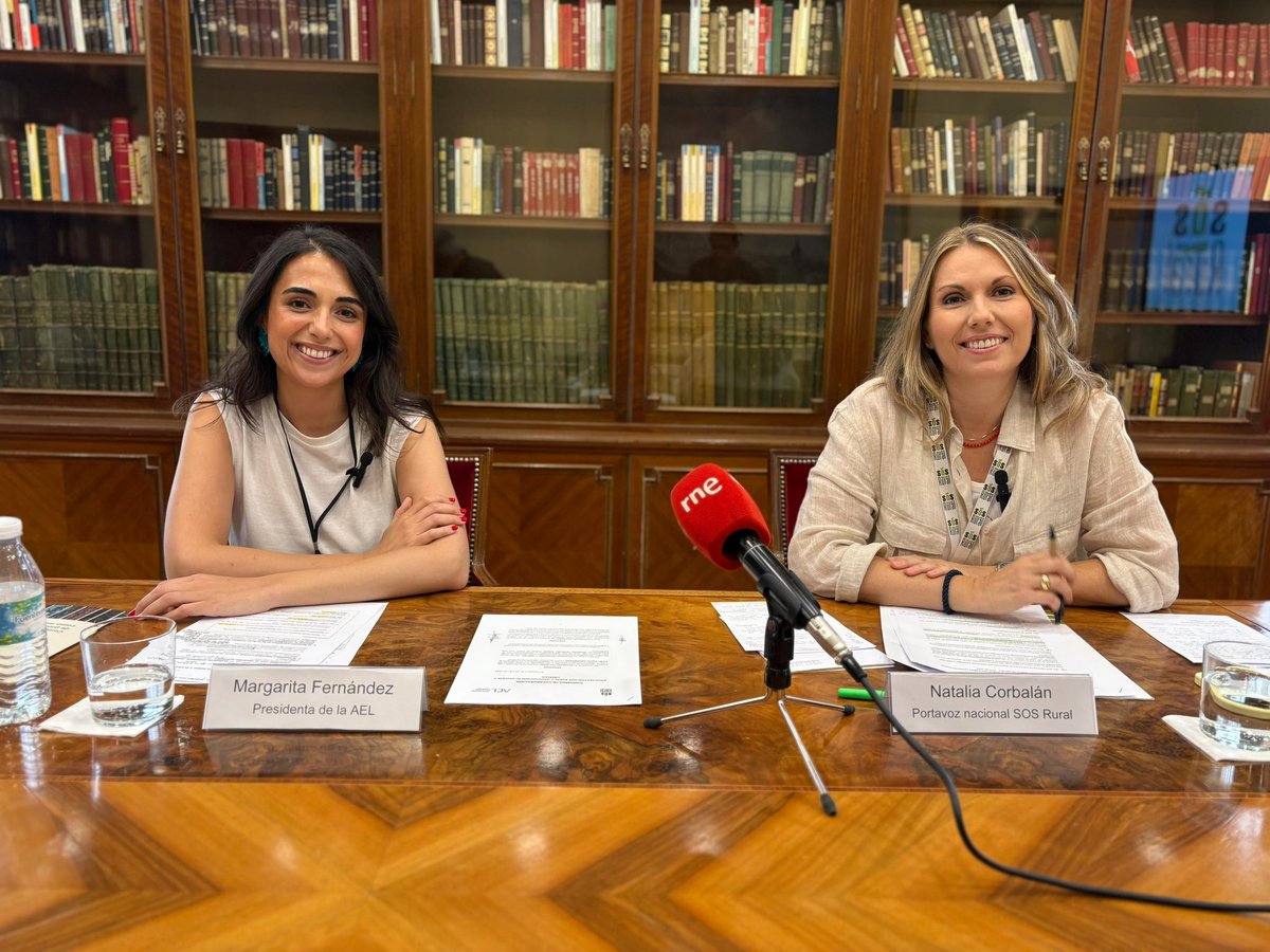 corbalan_romera's tweet photo. Esta mañana hemos anunciado un acuerdo estratégico con la asociación  Ecología y Libertad que nos permitirá emprender acciones legales en lo que consideramos la primera macro causa judicial a nivel nacional en contra del avance descontrolado de las macro plantas fotovoltaicas. 

Hoy @SOS_Rural es más fuerte y la voz de la sociedad civil tendrá que ser oída también por la justicia.