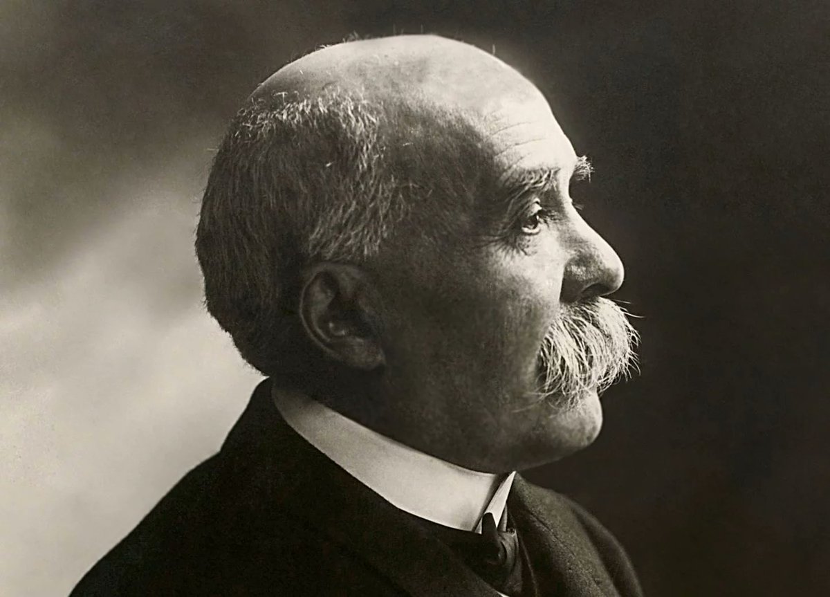 TheatrumBelli's tweet image. 22 juillet 1917 : L’antipatriotisme devant le @Senat (Discours de #CLEMENCEAU).
theatrum-belli.com/22-juillet-191…
#Patriotisme