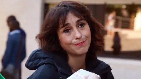 Si vas a quedar con alguna chica próximamente pregúntale que opina sobre el caso de Juana Rivas, ya me darás las gracias dentro de unos años.