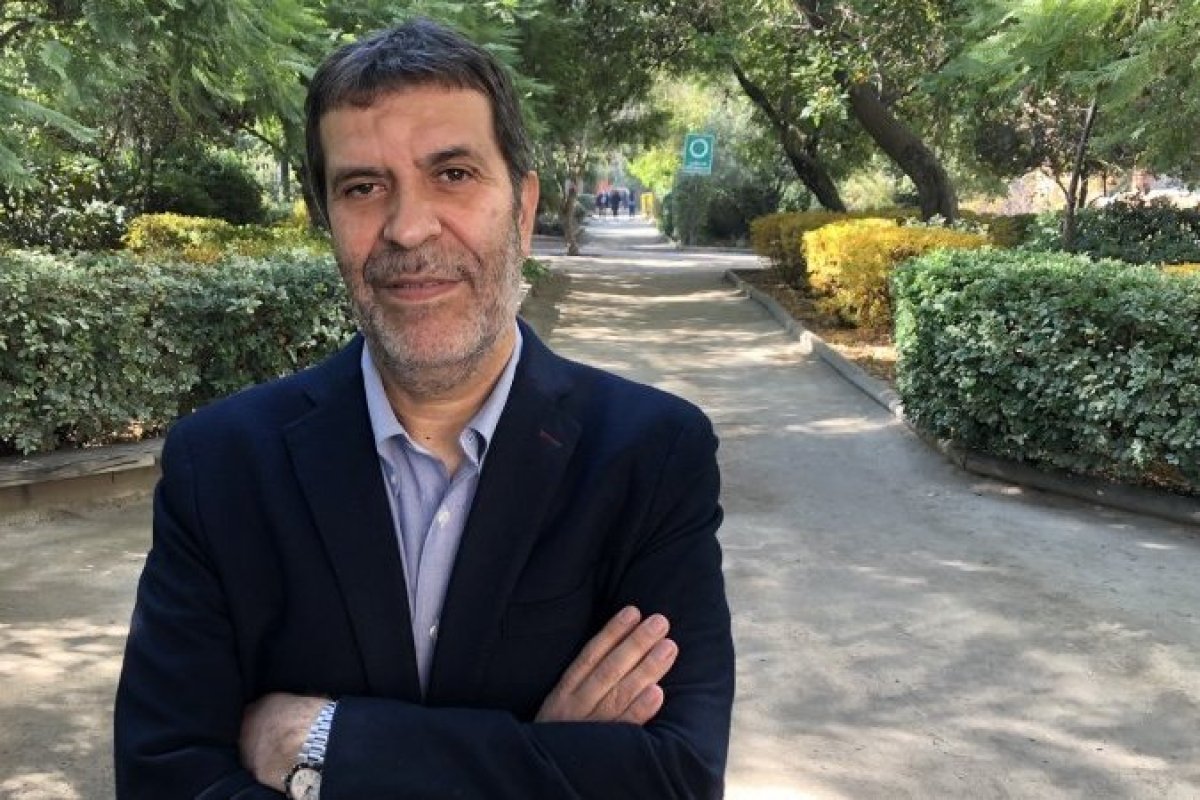Radio Universo (@radiouniverso) on Twitter photo 🔴En #UniversoAlDía conversamos con Marco Moreno, director del Centro Democracia y Opinión Pública de la Universidad Central (<a href="/ucentral_cl/">Universidad Central de Chile</a>) sobre la carrera presidencial y la cumbre Democracia Siempre.
🎧Escucha la entrevista en📱universo.cl y en el📻93.7 🔴En #UniversoAlDía conversamos con Marco Moreno, director del Centro Democracia y Opinión Pública de la Universidad Central (<a href="/ucentral_cl/">Universidad Central de Chile</a>) sobre la carrera presidencial y la cumbre Democracia Siempre.
🎧Escucha la entrevista en📱universo.cl y en el📻93.7