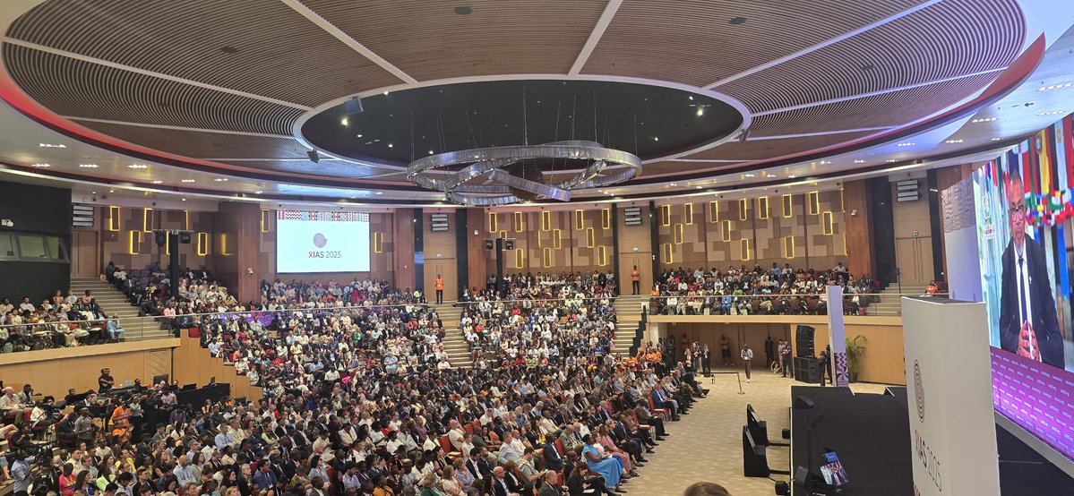 AYARHEP_KENYA's tweet image. #ComingInFromLastWeek
Despite challenges created by funding cuts, @AYARHEP_KENYA joined 4,000 people in Kigali and virtually, showing the resilience that defines the HIV response and a commitment to protecting gains made in over 40 years of this pandemic.
#IAS2025