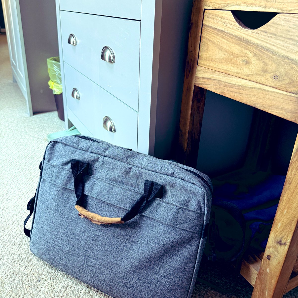 gemmaEdenham's tweet image. Well I did bring my laptop with me, just in case, but I can’t see any words being added until we’re home if I’m honest