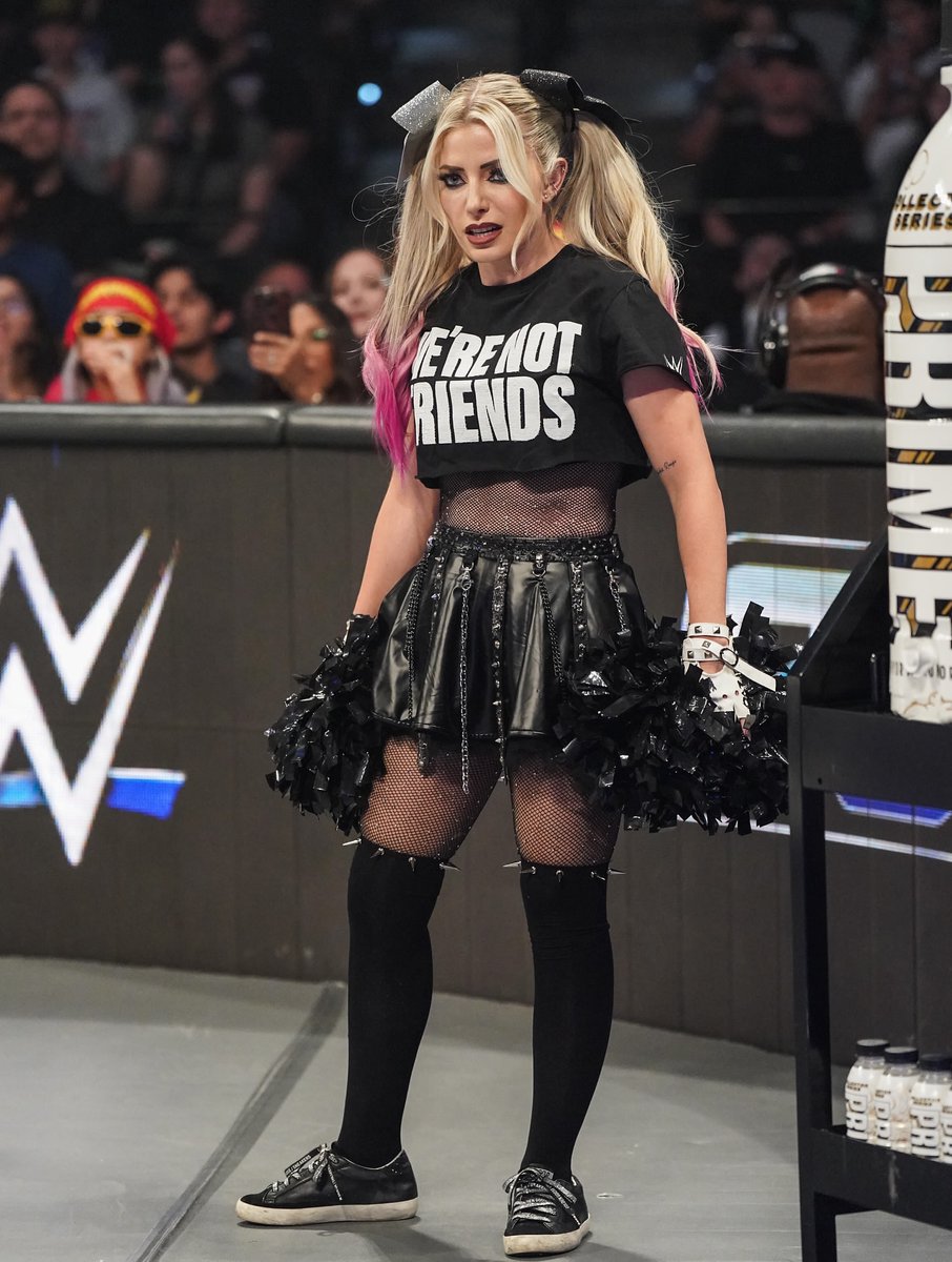 I make a great cheerleader.