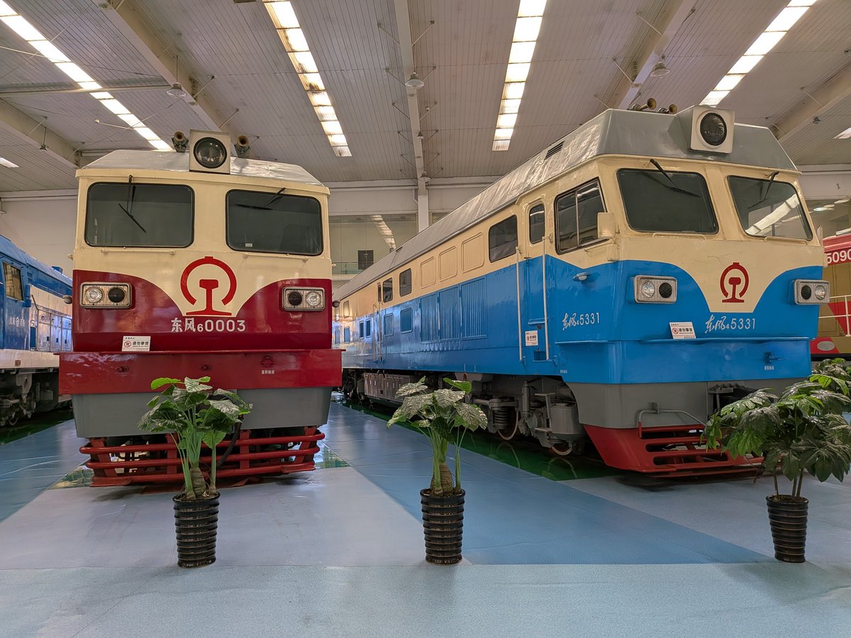 teraszyb's tweet photo. 瀋陽鉄路陳列館
瀋陽の蘇家屯にある鉄道博物館。
かつての南満州鉄道の車両も展示されている。

#瀋陽
#鉄道博物館 https://t.co/BmhmX5Q4Qm