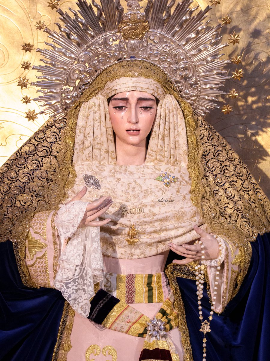 Que preciosidad la Virgen de la Salud de San Gonzalo, ¡Espectacular!.

📸 JulioNavarroFoto
#sangonzalo #salud #fotografia #semanasanta #sevilla