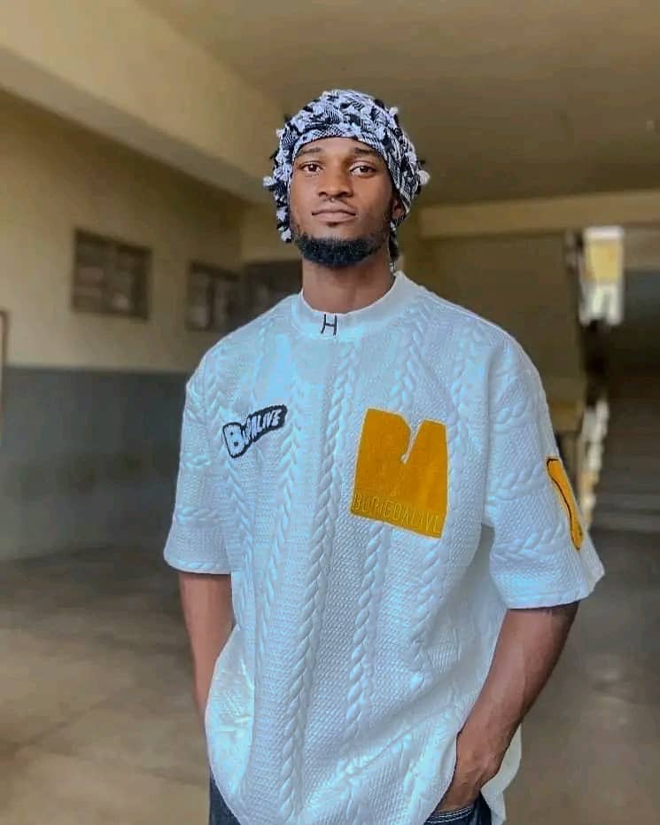 LA_RAH0's tweet image. Web 3 gave me a special big brother
I'm glad I met you Mr Abujabri
A hardworking young man, striving and dedicated to everything he put his heart at
Making sure he sees success at the end of it all
He take notes of what makes me happy and always there to check up on me. 🎉🎉