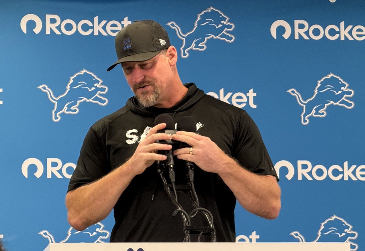 BradGalli's tweet image. Dan Campbell said RB Sione Vaki (hamstring) and DT Roy Lopez (stepped on, cleat twisted on his foot) are not practicing today.
