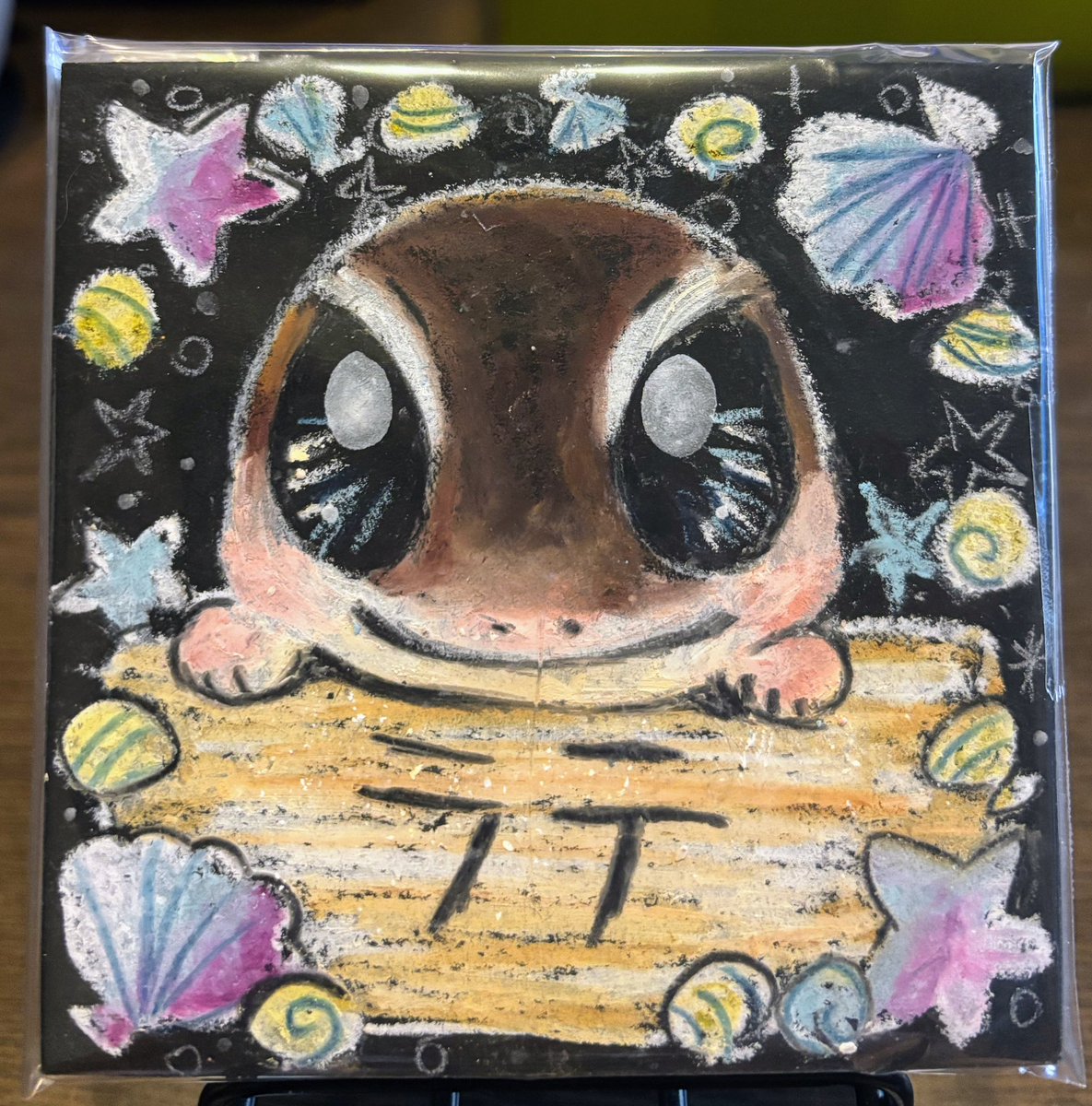<a href="/777Ciki/">消えない♪爬虫類チョークアート　堂園ちき</a> 様に書いて頂きました(*´˘`*)♡
ラテさんのおうちの横にお名前ボード的なのが欲しかったので主は嬉しいのだ