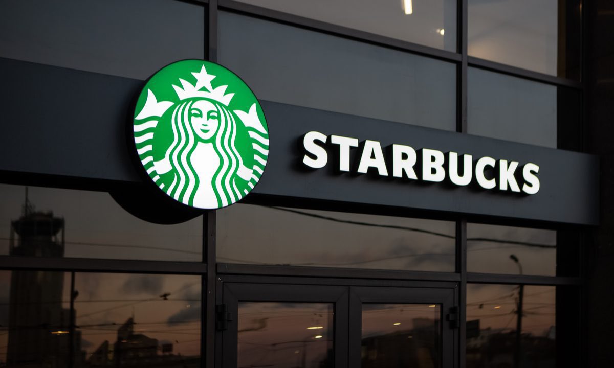 solananew's tweet image. 🚨BREAKING: SOLANA HAS FLIPPED THE MARKET CAP OF STARBUCKS AND NIKE!!!🚨
- Firedancer is not priced in 🔥💃