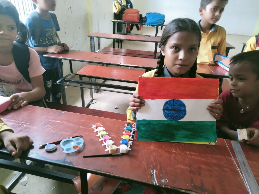 JamesIntSchool's tweet photo. 🇮🇳 THE FLAG OF INDIA – THE TRICOLOR THAT UNITES US
James International School – June 22, Flag Day 
The national flag of India, known as the Tiranga (meaning “tricolor”), is a sacred symbol of unity, dignity, and the progress of our nation. https://t.co/Hmq06CsJAC