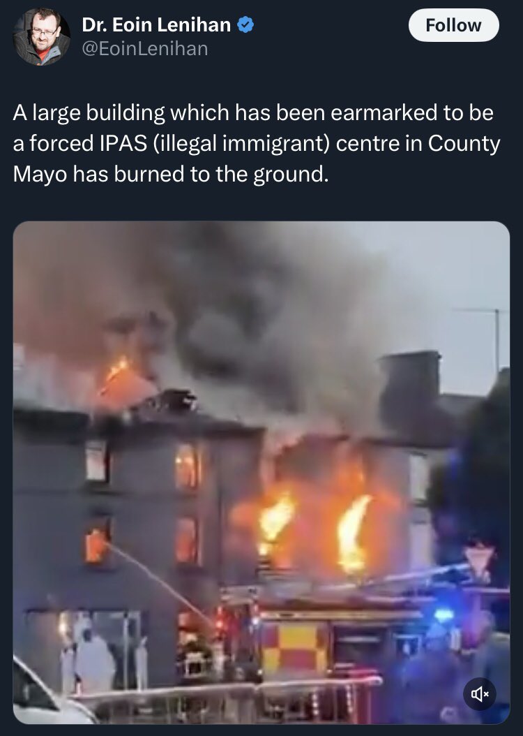 RaymondRowan7's tweet image. Presumably you have to be checked as an “illegal immigrant” before you are housed or else they send you to the legal immigrant Centre which to this guy doesn’t exist.