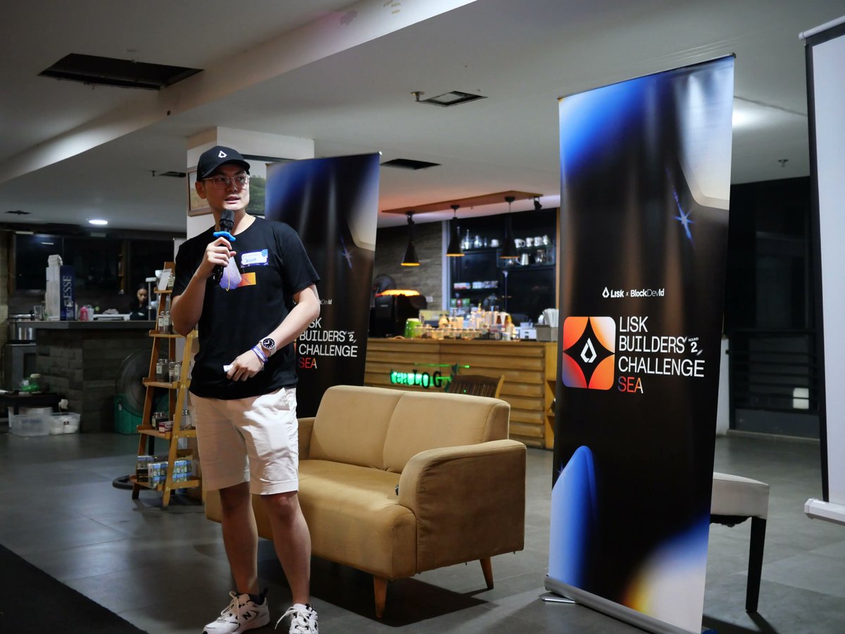 LiskSEA's tweet image. Last week in Yogyakarta & Solo, Indonesia 🇮🇩
The @LiskHQ Indonesia team hosted two events to dive deep into Lisk Builders Challenge Round 2, which included:
→ Developer Insights
→ Mentorships
→ Hackathon Tips
→ Entreprenurship in Web3
Indonesia is making waves 🌊