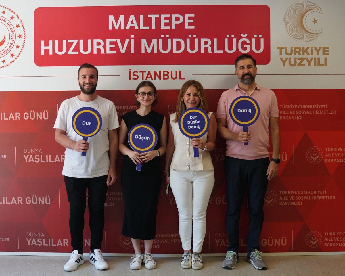 habitatdernegi's tweet photo. Dijitalde Güvendeyim Projesi Kapsamında İlk Eğitimimizi Gerçekleştirdik! 🔐

Visa ve UNDP iş birliğiyle yürüttüğümüz Dijitalde Güvendeyim Projesi kapsamında ilk saha eğitimimizi, Aile ve Sosyal Hizmetler Bakanlığı’na bağlı Maltepe Huzurevi’nde gerçekleştirdik.

💬 65 yaş ve üzeri bireylerle bir araya geldiğimiz bu buluşmada, artan dijital dolandırıcılık vakalarına karşı alınabilecek önlemleri, güvenli dijital davranış biçimlerini ve #3DKuralı’nı — Dur, Düşün, Danış — konuştuk.

Katılımcıların dijital güvenlik konusunda farkındalık kazandığı, keyifli ve öğretici bir eğitim oldu.

#DijitaldeGüvendeyim #HabitatHerYerde #Visa #UNDP #dijitalgüvenlik
