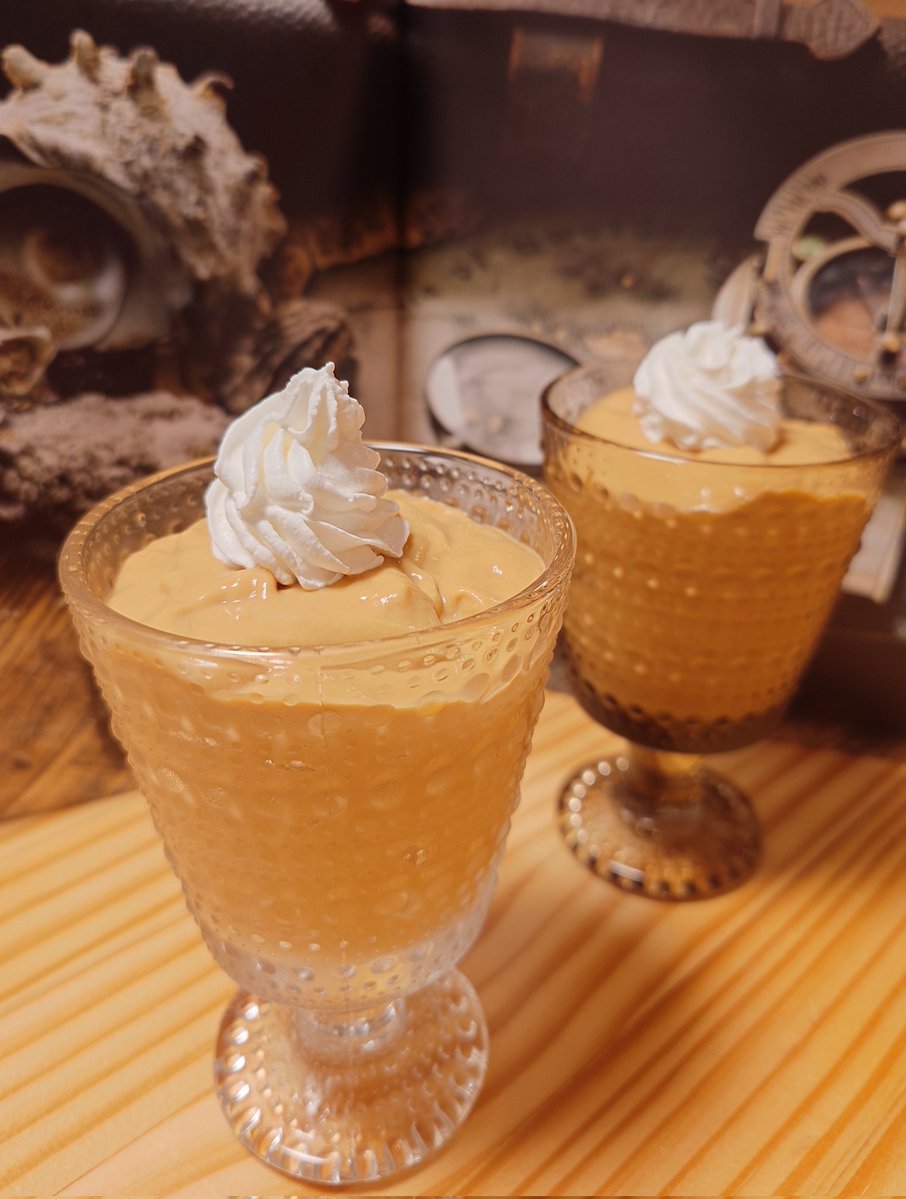 tommy_feast's tweet image. #ヒーローズフィースト より
🍮バロヴィア風バタースコッチプリン
Barovian butterscotch pudding
濃厚贅沢プリン.*・゚
#DnD #heroesfeast
#ヒーローズ・フィースト作ってみた
#料理好き #お菓子作り
