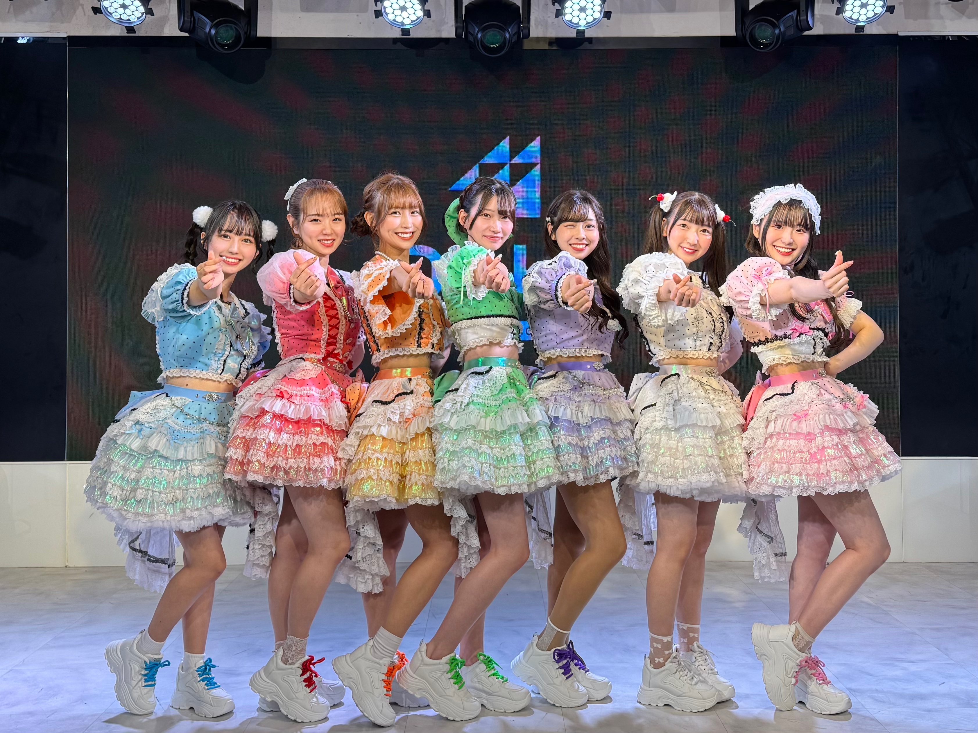 鹿乃 weekend parade 終末一般論 Poppin' Parade 【公式】11/8 SUPERNOVA KAWASAKI on X: 