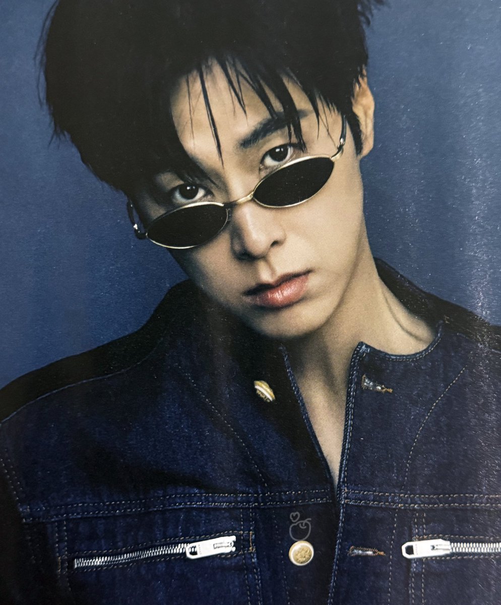 noirmachine's tweet image. ARE YOU KIDDING MEEEEEEE thats it we can officially crown the cuntiest man of all time and his name is jung yunho