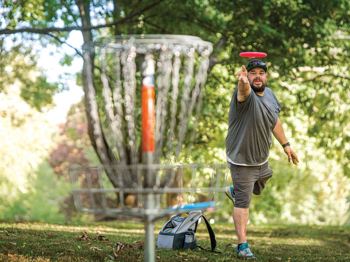 OHStateParks's tweet image. 🚨 It’s almost FAIR TIME! 🚨
Tomorrow, the @OhioStateFair opens—and we’re rolling out something new at the Natural Resources Park: DISC GOLF 🥏
Come try it out + learn which Ohio State Parks have courses (hint: about 30!) Let’s see that arm 💪
@ohiodnr @OHHeartofitall