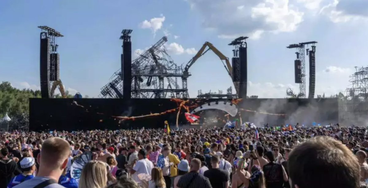 unidosxisrael's tweet image. Soldados israelíes detenidos en el festival Tomorrowland, denuncian que un grupo ataca a personal de las FDI
Según la Fundación Hind Rajab, ambos fueron detenidos en Bélgica y liberados tras ser interrogados. La organización lo calificó como un "paso significativo", señalando que…