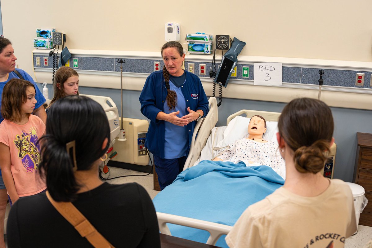 SowelaTCC's tweet image. 🗞️ SOWELA in the News! 🗞️
College hosts first-ever Career Exploration Day because 'you're never too young to starting thinking about a career'
Read more: americanpress.com/2025/07/17/nev…