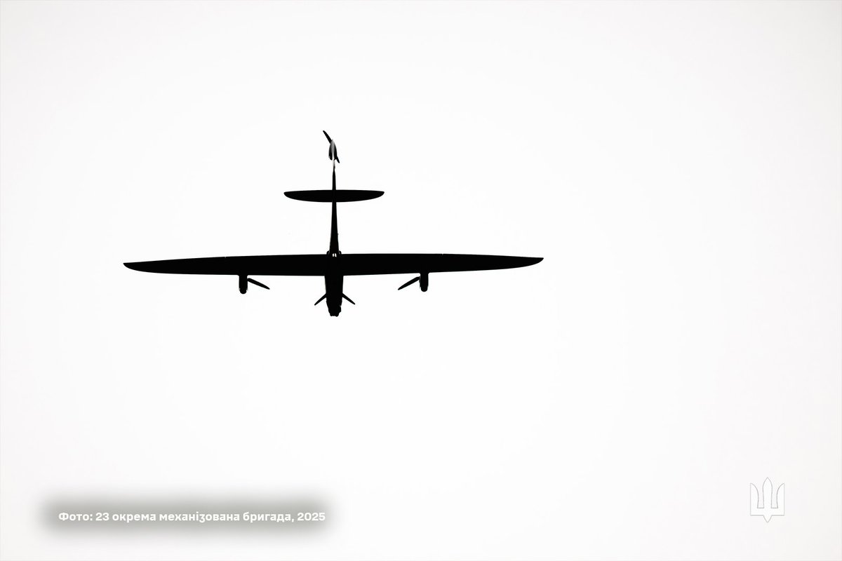 deaidua's tweet image. As a side note, yesterday evening, the German MoD published what I consider to be very cryptic/weird information. In addition to financing the production of Ukrainian-made drones, four (4!) German drone systems will be delivered to Ukraine in the next few days.
No explanation…