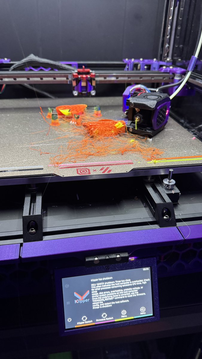 NeoKoi_Prints's tweet image. I gotta stop sending it 🤣 Remember to dry your TPU out if its been sitting out for 2 weeks in 50%+ RH 🥴
#3dprinting #stealthchanger