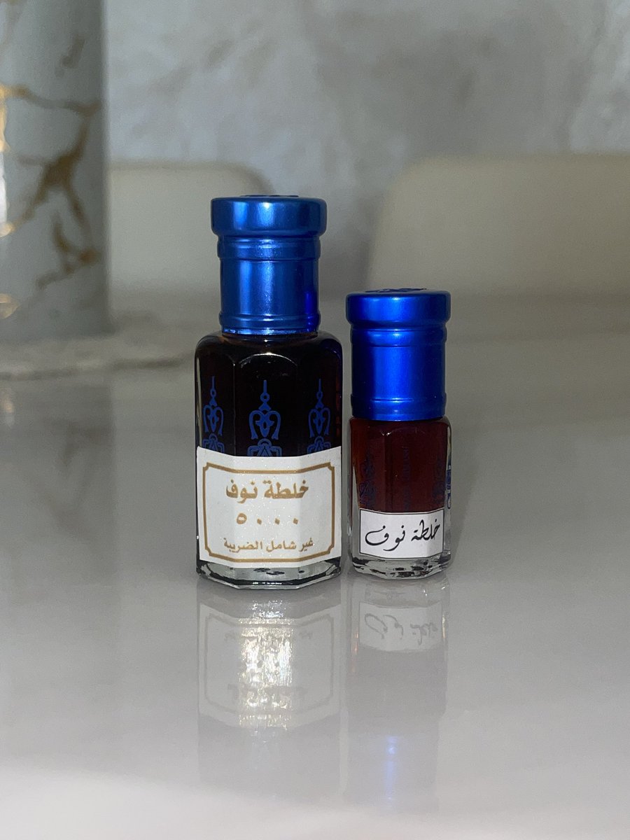Samad_1932's tweet image. #رابطة_عشاق_العطور
خلطة نوف من #عبدالصمد_القرشي
انطلق في رحلةٍ عطرية تبدأ مع أول نفحة من دهن العود كيارا المعتّق، ذلك العود النادر الذي يعبق بنقاء مترف ويجسّد قيمة لا تضاهى. تلتقي هذه اللمسة الفاخرة برقة الورد الطائفي، المستخلص من قمم جبال الطائف، ليمنح الخلطة توازناً عطريًا…