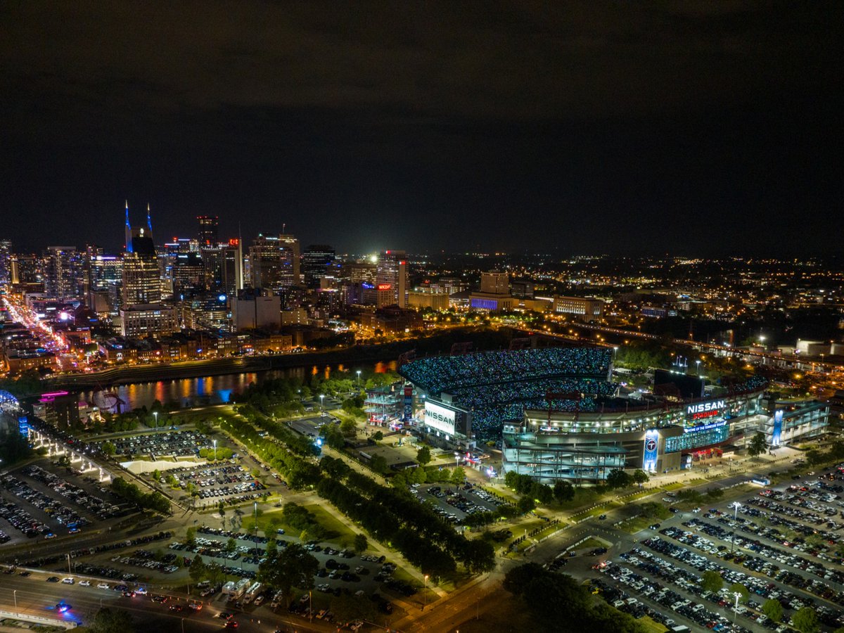 visitmusiccity's tweet photo. Say it loud and proud, who are you going to see @coldplay with tonight? https://t.co/efwAUA3jtb