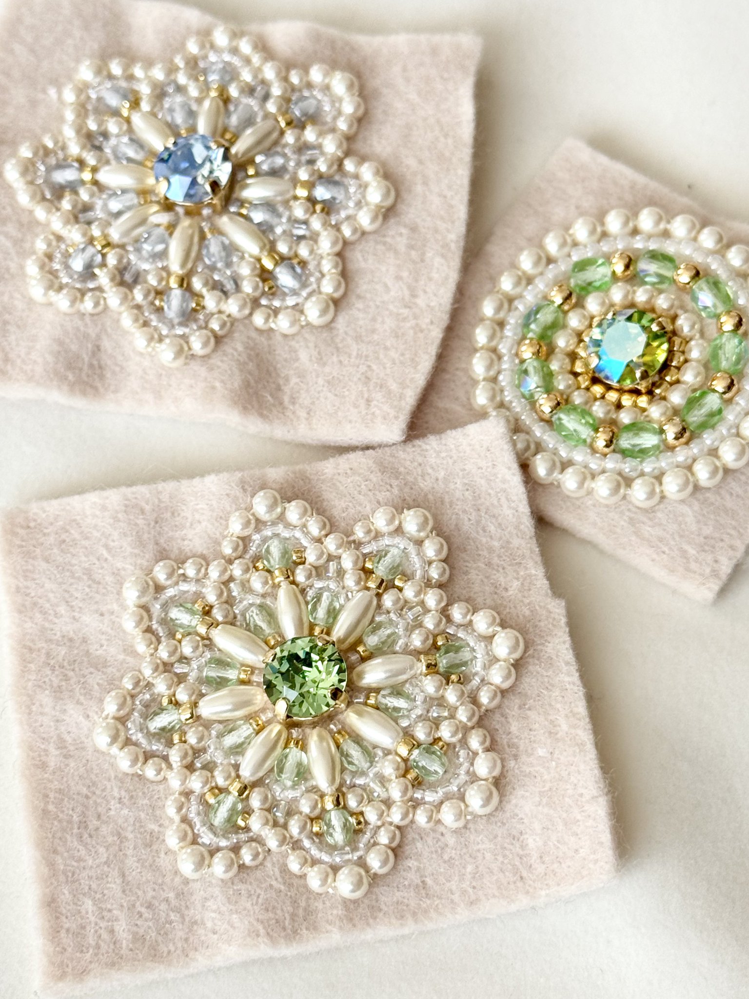 パセリ美品アルベロベロ。刺繍やビーズ、可愛いが沢山のパンツ♡ ミキ🪡ビーズ刺繍verbena on X: 