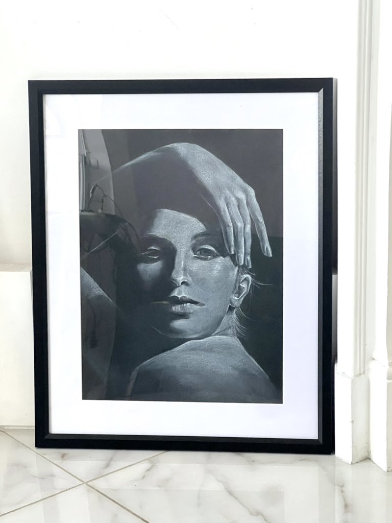 ZakalataMarie's tweet image. Today is #TEZOSTUESDAY
This is artwork and this is its physical original 🔥
Still available 🔥
it was one of my first artworks on @SkurpySocial so the price is only 5 $xtz for edition 🙈
skurpy.com/marketplace/co…