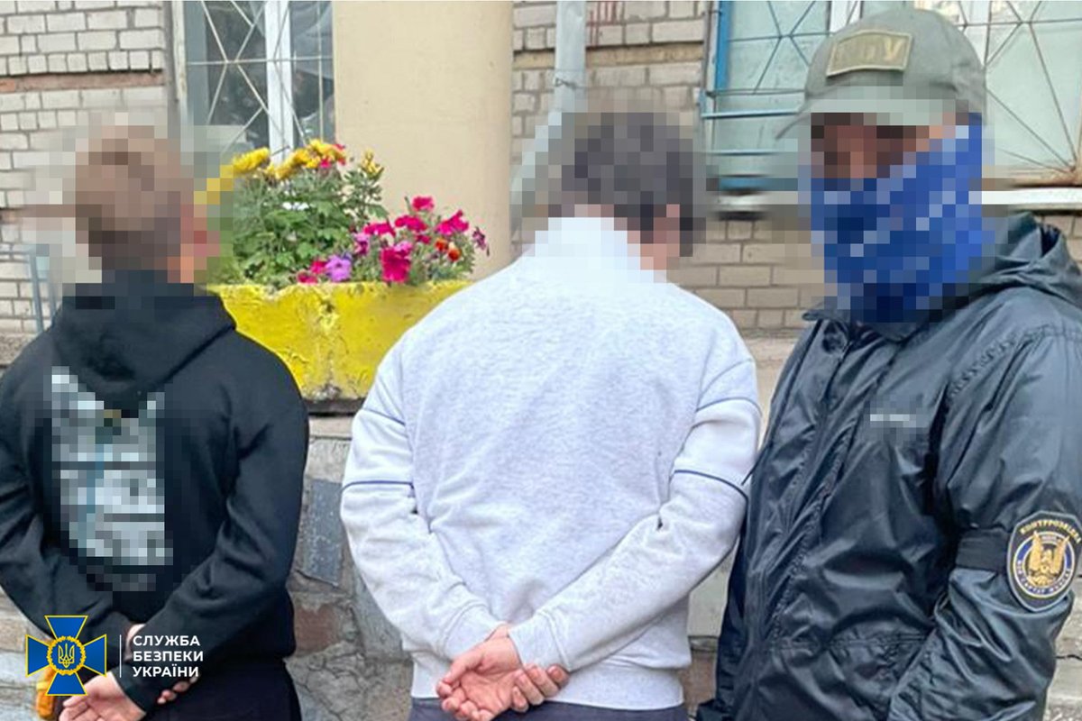 ServiceSsu's tweet image. СБУ викрила ще 7-х російських агентів, які готували теракти проти українських військових та правоохоронців
➡️ ssu.gov.ua/novyny/sbu-vyk…