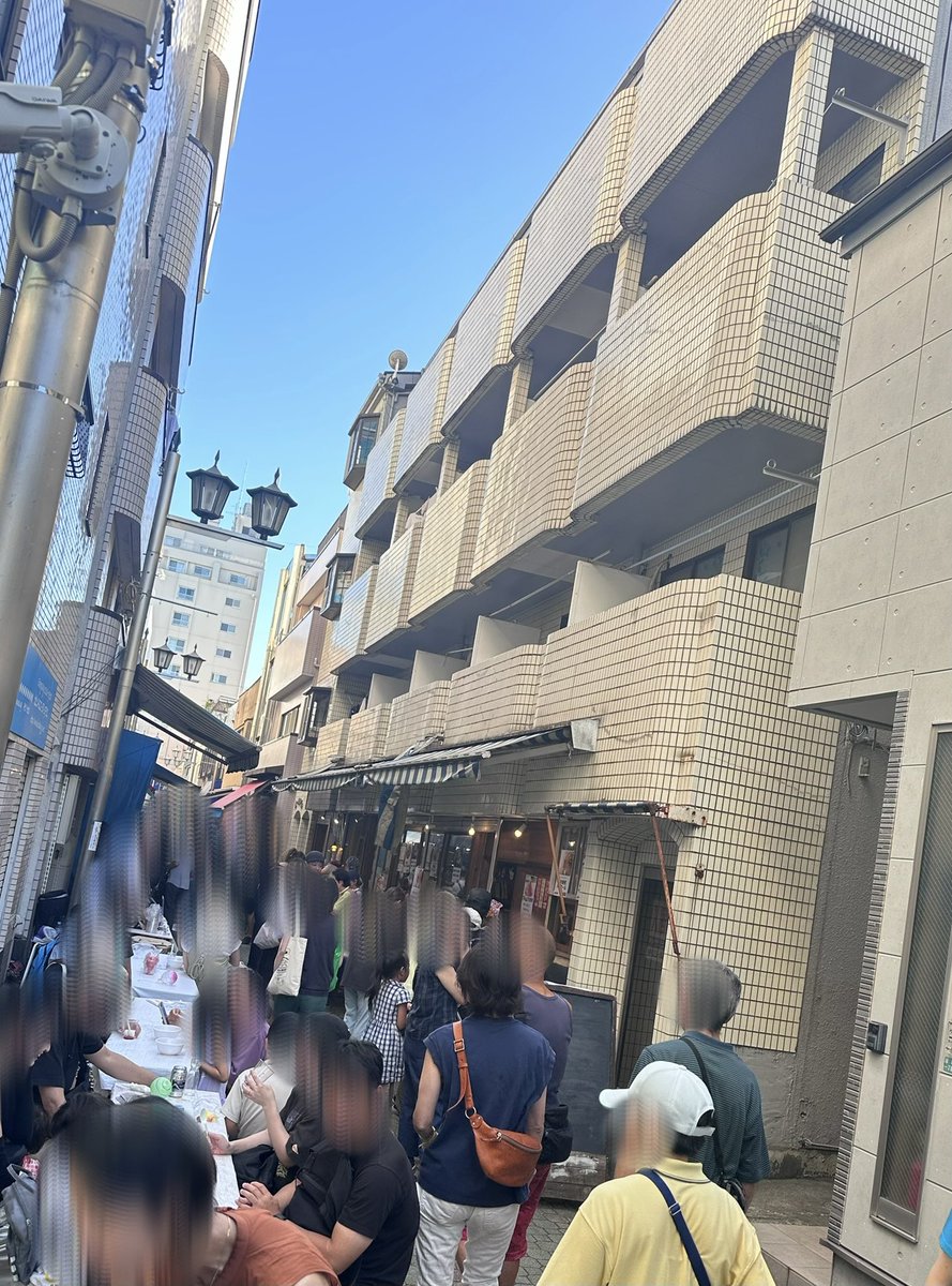 sasaoka_yuko's tweet image. コピスさんの『キチジョージえんにち』。
音楽や寄席など、わくわくしつつ吉祥寺らしい雰囲気で大盛況。
武蔵野中央会青年部さんの納涼盆踊り大会、グリーンパーク商店街さんの緑町こども縁日にも。
芸術的な二重のヨーヨー、こどものベーゴマ大会も大盛り上がりでした。
ありがとうございました!