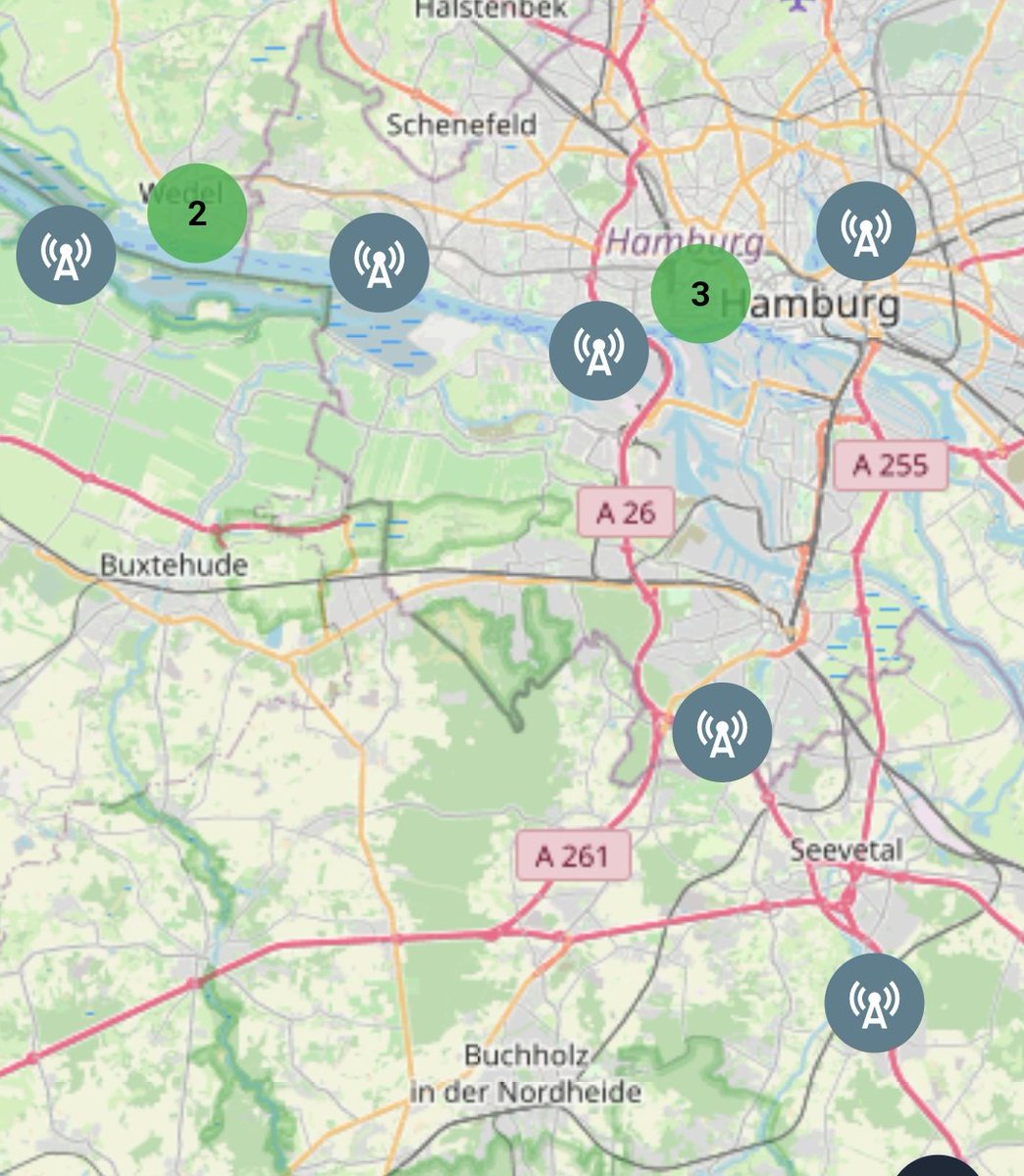 In Hamburg scheint sich ein ziemlich gutes Meshcore Netz zu entwickeln. Ich hab da jetzt ein paar Tage ein bisschen getestet und es scheint deutlich zuverlässiger zu sein als Meshtastic. Es fehlen noch ein paar repeater, aber es ist schon sehr vielversprechend