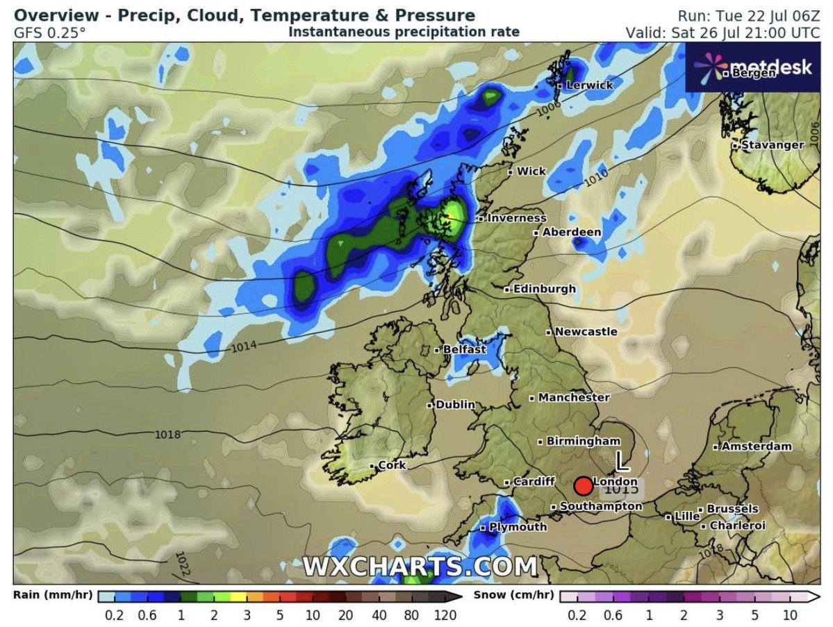 Met4CastUK's tweet image. The weather over the next week across the UK will be rather non-descript.
Dry with showers at times, temperatures generally around average.