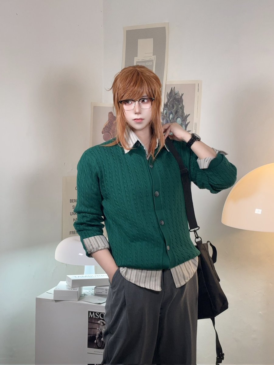 [Web발신]
건축공학과 조교입니다.
유노교수님의 말씀 전달드립니다.
다음학기에 새로 개강하는 건축학의이해 강의는 출석을 까다롭게보신다고하십니다.
늦지않고 출석 부탁드립니다

그리고 개강날 학생회인원은 학과사무실 16:00시까지 와주시길 바랍니다.
이상입니다