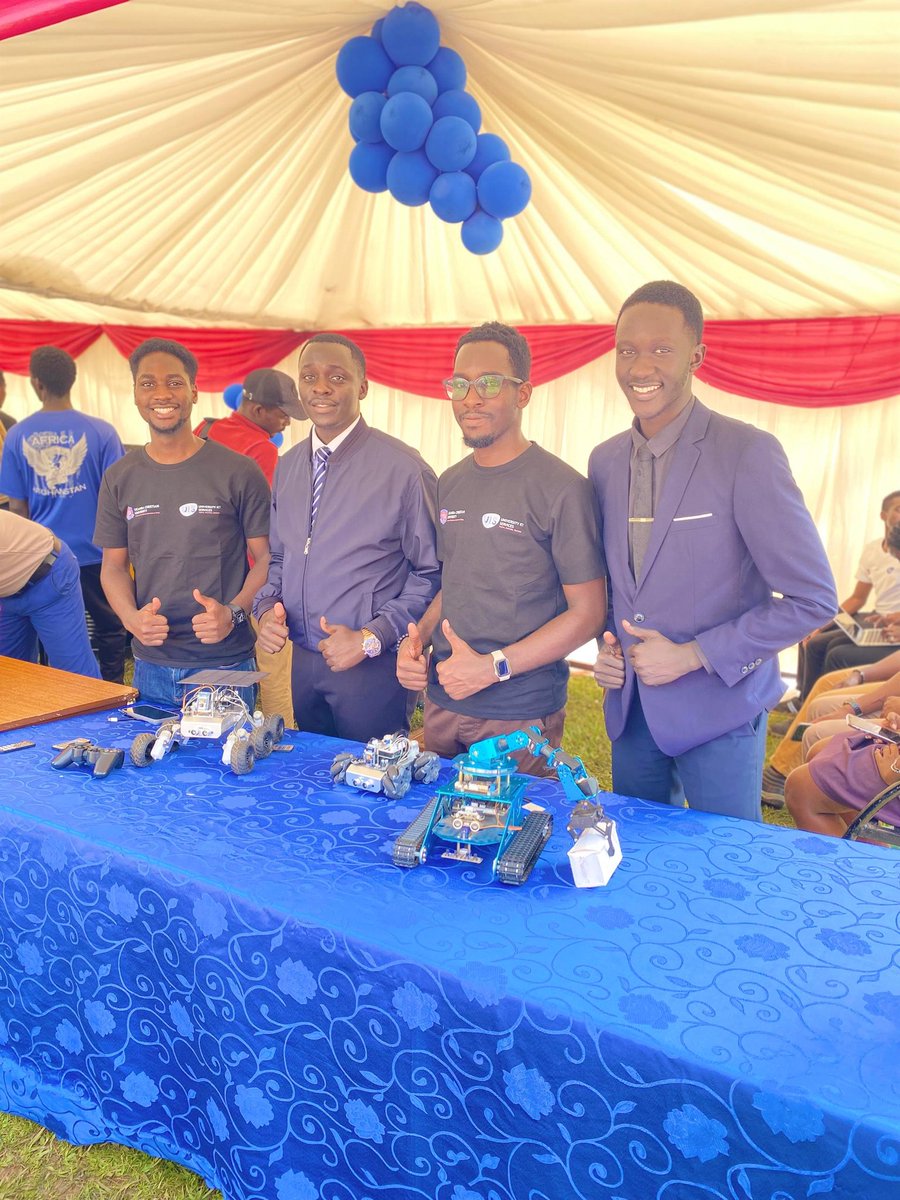 RuhinjaPeter's tweet image. Today, the 22nd of July 2025, I visited the UNIVERSITY ICT SERVICES (UIS) of UCU as they were exhibiting in there week.
I learnt about mechanon tyres which move in all directions and I believe with such inventions box parking may turn into the simplest task for a driver😂😂