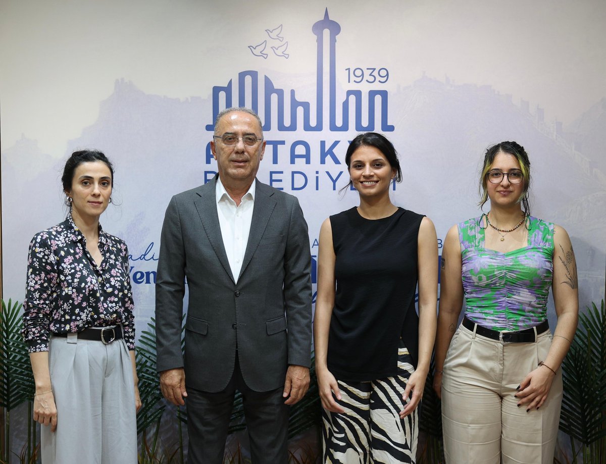inaciyapar's tweet image. Türkiye’nin depremden etkilenen bölgelerinde istihdam olanaklarını artırmayı ve ekonomik dayanıklılığı güçlendirmeyi hedefleyen Ree-Seed Projesi'nin Proje ve Hibe Destek ekibi ve Türkiye Belediyeler Birliği temsilcilerini Belediyemizde misafir ettik.
Nazik ziyaretleri için…