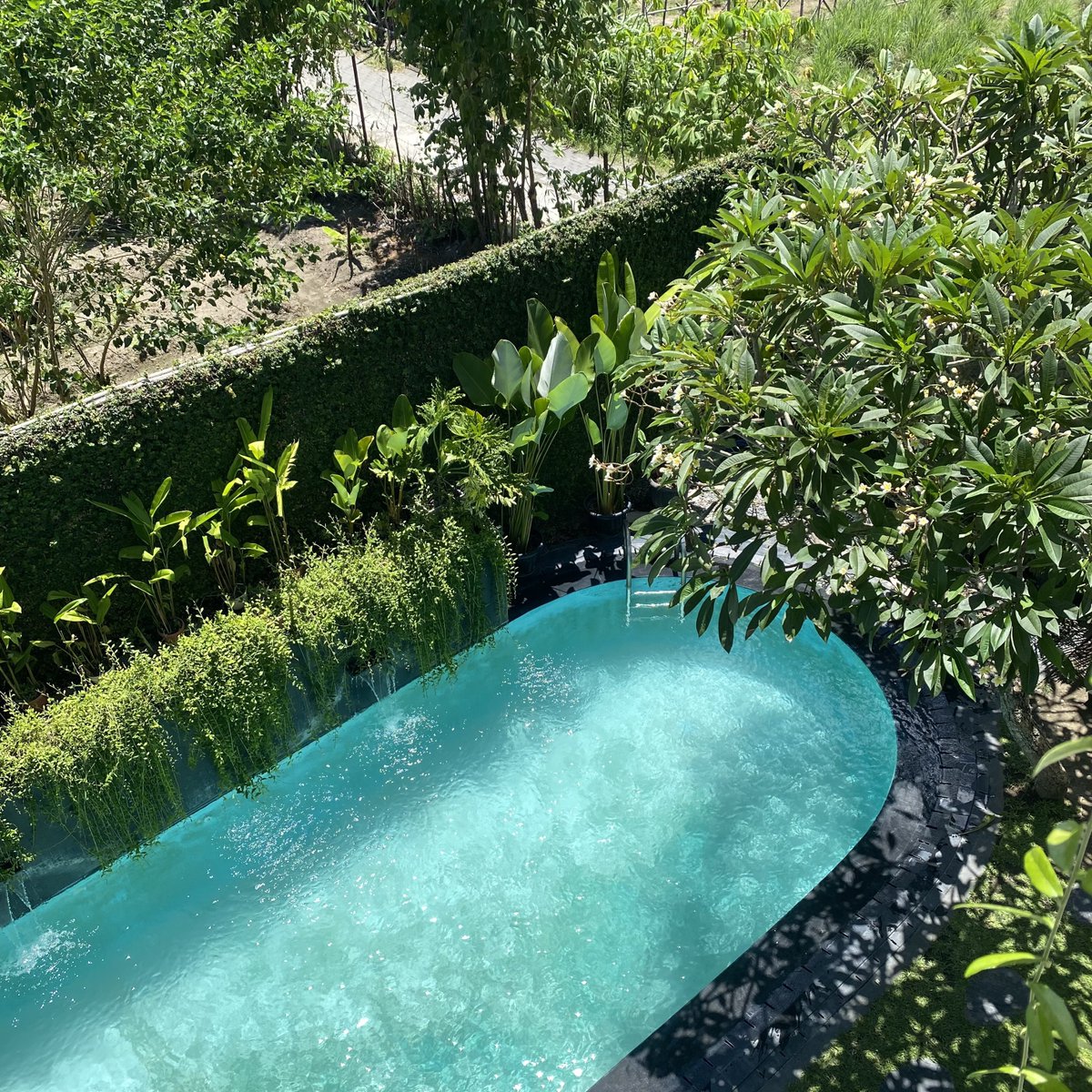 Intermoodd's tweet photo. PLACE TO STAY IN YOGYAKARTA🛏️🛀

If you're heading to Jogja, save this thread https://t.co/gjCquMOMtT