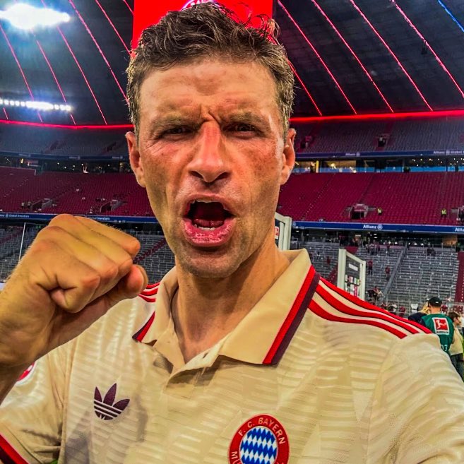 eurofootcom's tweet image. ๐จ Thomas Mรผller (35) will NOT retire! He will continue his career in the MLS. Two clubs currently in race, one of them is LAFC, reports @SkySportDE. ๐บ๐ธโ๏ธ