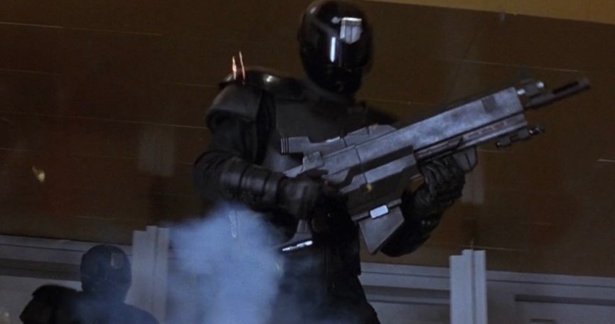 Nobbie_OCs's tweet image. Special Judicial Squad from Judge Dredd (1995)
Another good example of the motorcycle helmeted dudes I've got a soft spot for