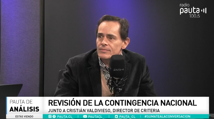 Es momento de análisis: ya estamos junto a Cristián Valdivieso (<a href="/CristianValdivi/">Cristián Valdivieso</a>), director de <a href="/CriteriaChile/">CRITERIA</a>. EN VIVO | #PautaDeAnálisis → tinyurl.com/uae56fyy