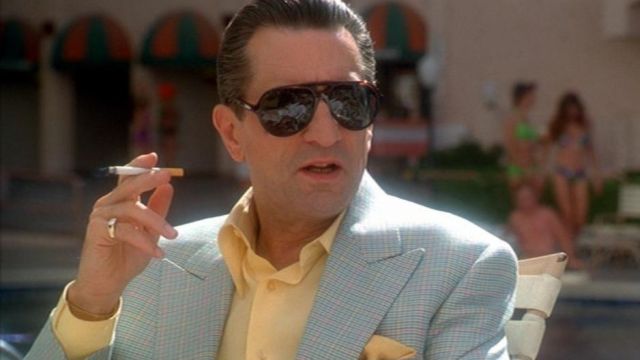 Turco84_'s tweet image. Cuando las casi 3 horas que dura se te pasan volando es que la historia y los personajes te han atrapado.
Eso consigue Martin Scorsese en "Casino" (1995).