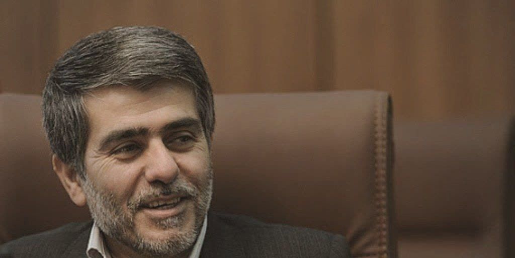 Reyhaneh1896's tweet image. میگفـت . .
آدمـایی رو از دست دادیم؛
که دیگه بایـد منتظر ِ
کتـاب ِزندگینامهشون باشـیم،
تا بفهمیم کـی بودن ُچیکار کـردن ( :