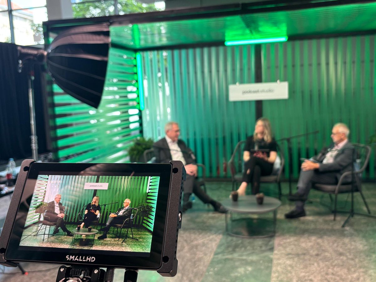 Gunther Beger (@beger_unido) on Twitter photo πΈ Behind the scenes shot from the <a href="/osapiens_/">osapiens_</a> Podcast.
π€ we discussed the reality of global #SupplyChains, the role of the #GlobalSouth, and what it takes to achieve #SustainableIndustrialisationπ
πYouTube: youtube.com/watch?v=PygEJPβ¦
Spotify: open.spotify.com/episode/3kAyGyβ¦ πΈ Behind the scenes shot from the <a href="/osapiens_/">osapiens_</a> Podcast.
π€ we discussed the reality of global #SupplyChains, the role of the #GlobalSouth, and what it takes to achieve #SustainableIndustrialisationπ
πYouTube: youtube.com/watch?v=PygEJPβ¦
Spotify: open.spotify.com/episode/3kAyGyβ¦