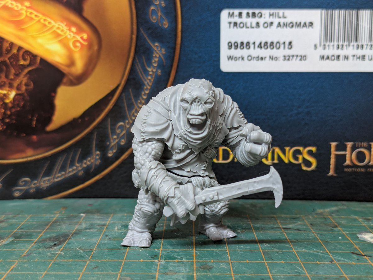 StridingEdgeGMs's tweet photo. Buhrdur and his Hill Troll buddies all assembled and ready for the painting table. These Forge World models are absolutely gorgeous minis, and actually pretty simple to put together for once! 😀 

#MESBG #LOTR #Warhammer #MiddleEarth https://t.co/kLNSWRshHj