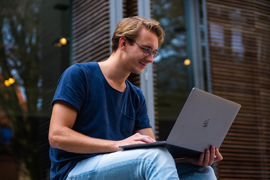mplsoxford's tweet image. Have you updated your eduroam settings yet?
If you are connecting to eduroam using a laptop, phone or tablet computer, please remember to reconfigure the eduroam Wi-Fi settings on your device before 5 August.
➡️ Find out how at: help.it.ox.ac.uk/how-to-connect…