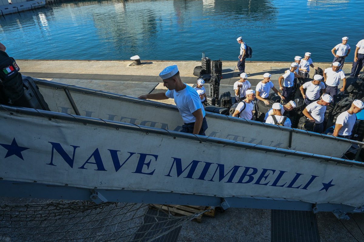 ItalianNavy's tweet image. Inizia la Campagna d’Istruzione per gli allievi della 1ª classe del 27° corso normale #marescialli a bordo di #NaveMimbelli.
#IlGrandeEquipaggio