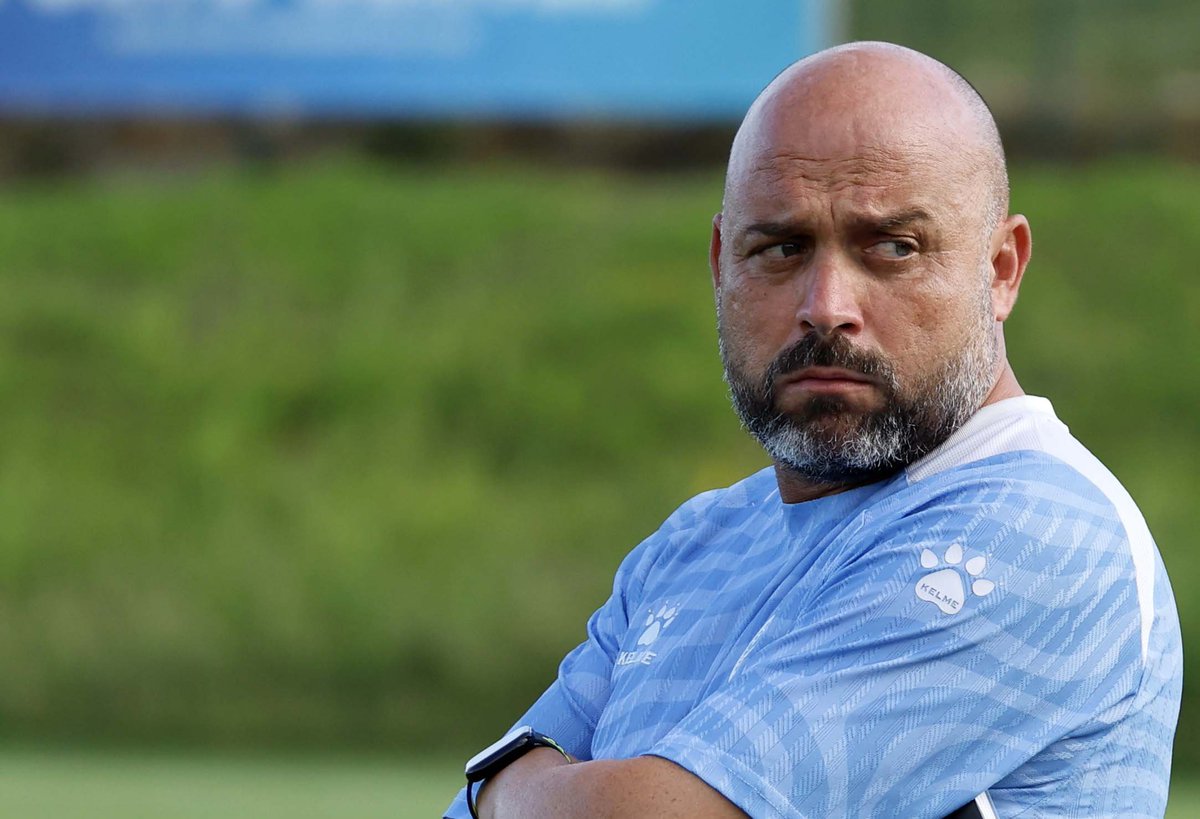 ¿Estás subido en el barco de Manolo González para esta nueva temporada?

🔁 Sí
❤️ Sí

(No nos hemos equivocado poniendo las opciones)

📸 <a href="/RCDEspanyol/">RCD Espanyol de Barcelona</a>