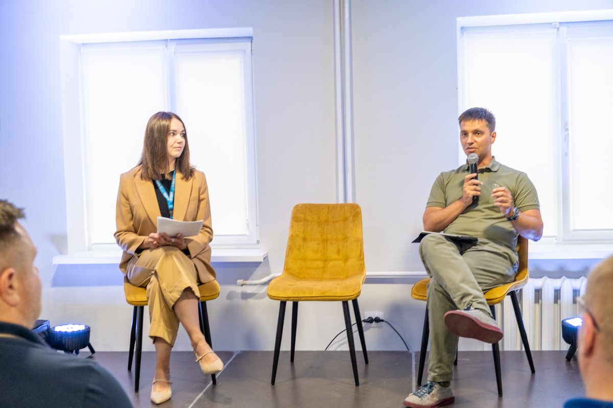 UNHCRUkraine's tweet image. UNHCR provided solar panels to help equip the “NOVO” Sustainable Business Hub in Novovolynsk, Volyn region 🇺🇦.
The Hub will empower local & relocated businesses with grants, trainings & opportunities — fostering livelihoods & integration for displaced communities.