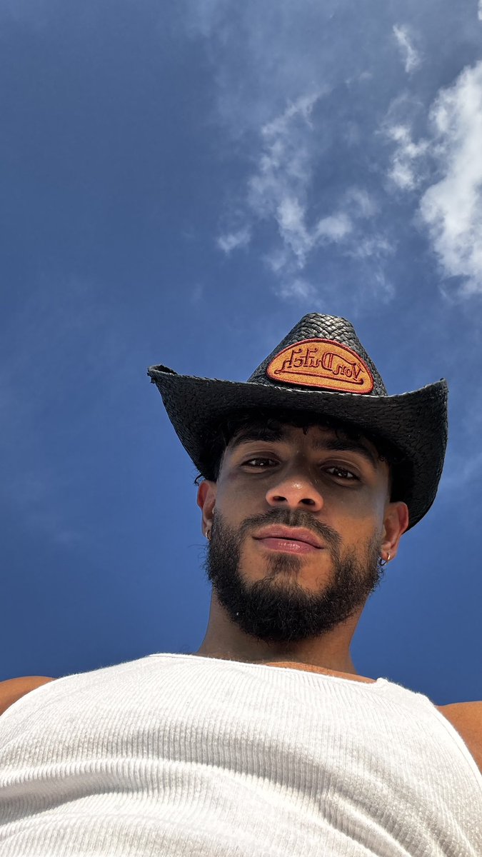 nahhkev's tweet photo. POV https://t.co/fqbdwSanJC
