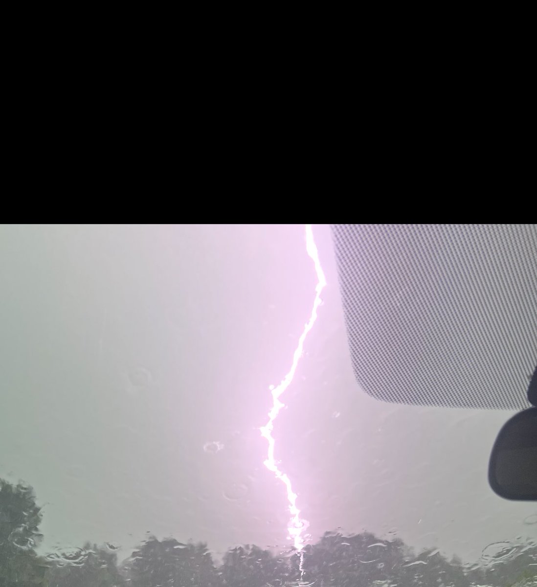 ChrisHallWx's tweet image. ⚡️ Ka chow!
Frequent cloud to ground lightning earlier in Ocala, FL.
@NWSJacksonville